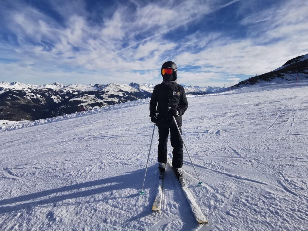 skier, sports, ski, ski sport, mountains, alps, nature, landscape, glasses, ski goggles, man, teenager, athletic, young, slim, season, outdoors-7806941.jpg